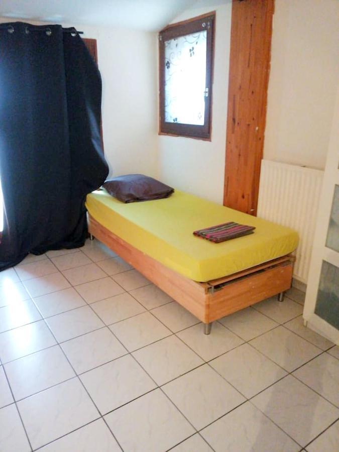 Appartement Charmant A Avignon 50 M² Terrasse Privee Luaran gambar