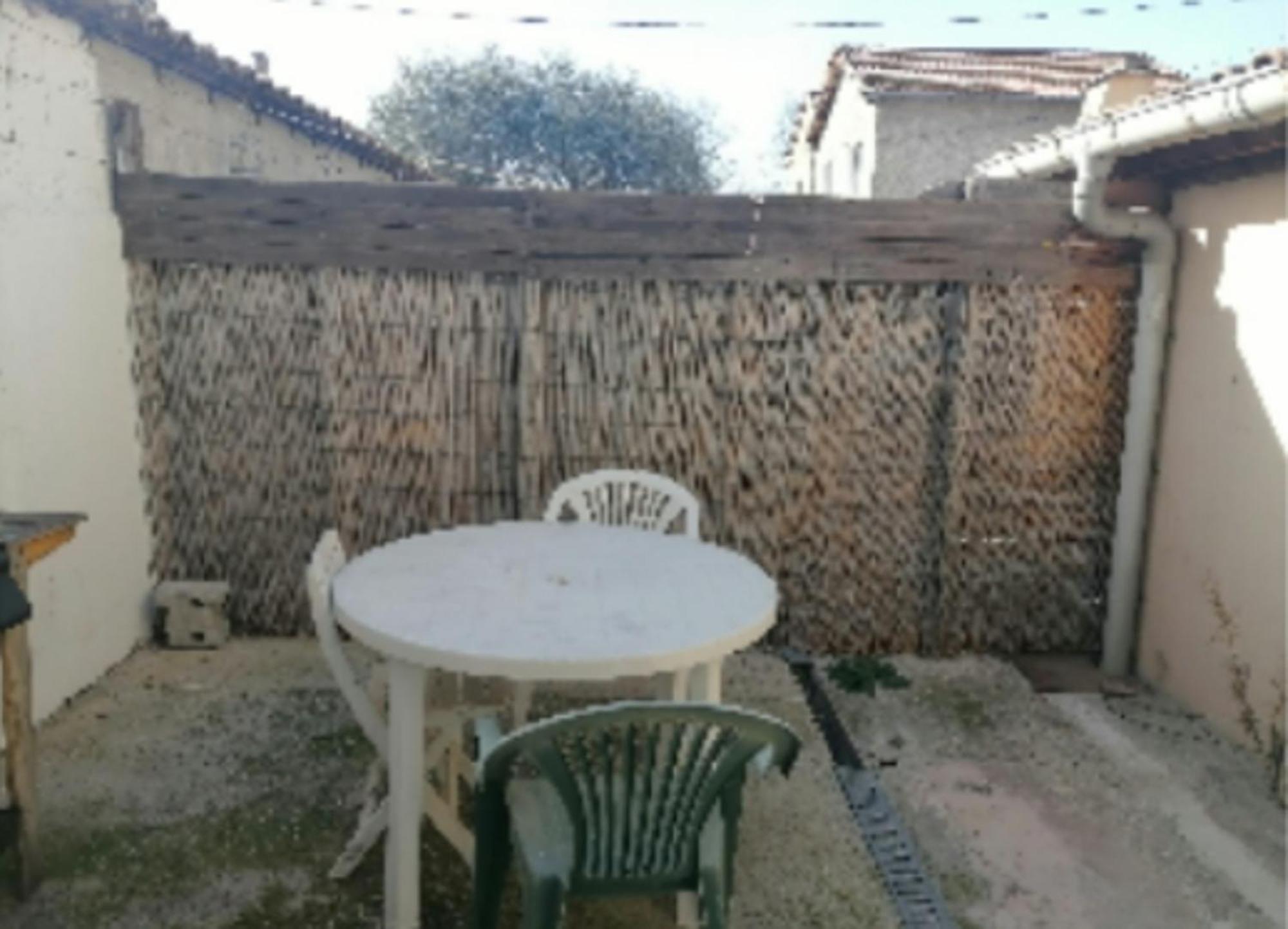 Appartement Charmant A Avignon 50 M² Terrasse Privee Luaran gambar